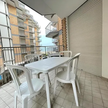 Apartment Centro Commerciale - Walterigato Solo Per Famiglie