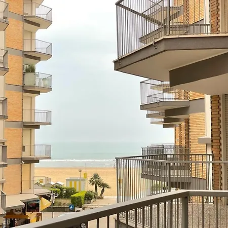 Centro Commerciale - Walterigato Solo Per Famiglie Apartment