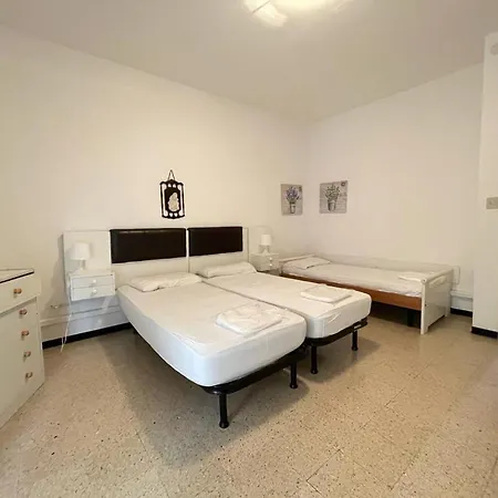 Centro Commerciale - Walterigato Solo Per Famiglie Apartment