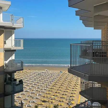 Centro Commerciale - Walterigato Solo Per Famiglie * Lido di Jesolo